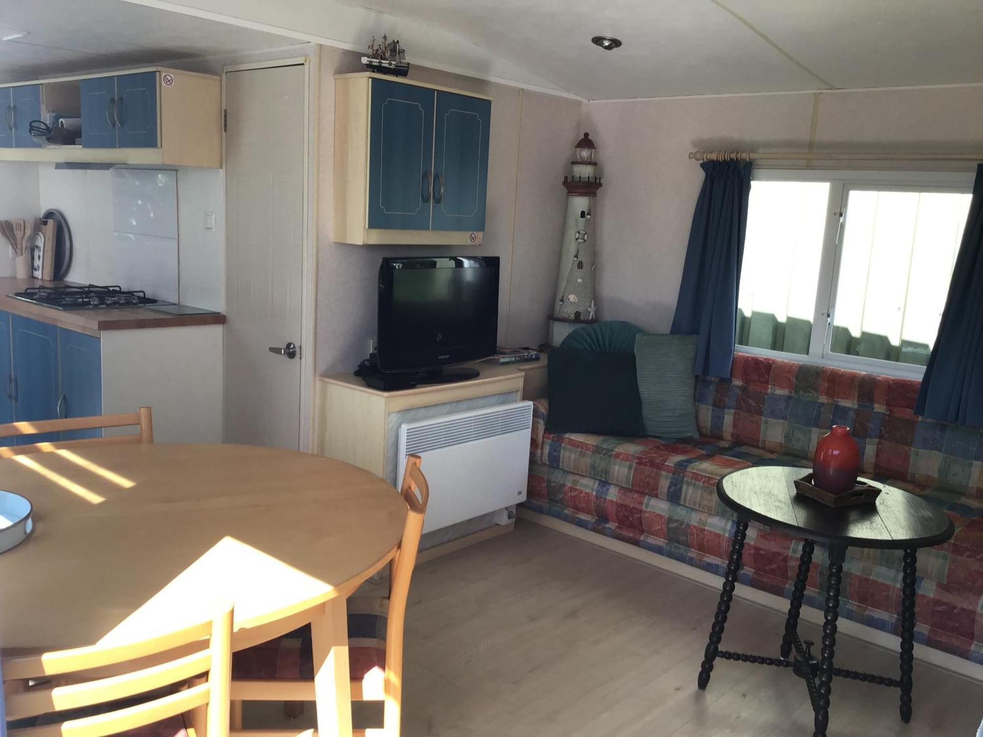 Chalet Minicamping Hoeve Het Tij Vrouwenpolder